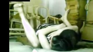 مصري نجار محترف يصلح كس بنت الجيران - سكس طويل مصري