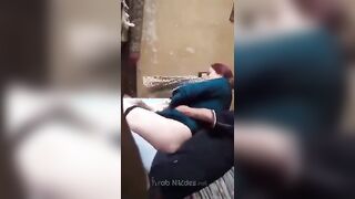 مصرية لا تشعر بالمتعة مع زوجها لذلك ذهبت الي ابن الجيران ينيكها - سكس مصري