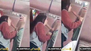 زب مصري طول بتمصه مراهقة فاجرة مع صاحبها في الشقة وهم لوحدهم - سكس مص