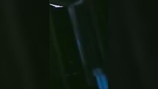 مصري واخد بنت زميلته في شقتهم في غياب اهله ويفشخها جامد اوي بجميع الاوضاع السكس - سكس مصري فاجر