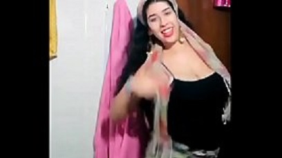 اجمل رقص البنت تخليك تسيح وتجيبهم عليها كذه مره