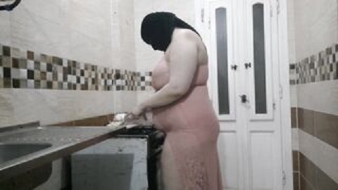 سكس جامد مصري في المطبخ ولية موزة اوي جامدة موت علي كيفك