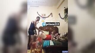 مصرية هايجة في اوضة النوم بتدلع جامد اوي في الاوضة - سكس مصري